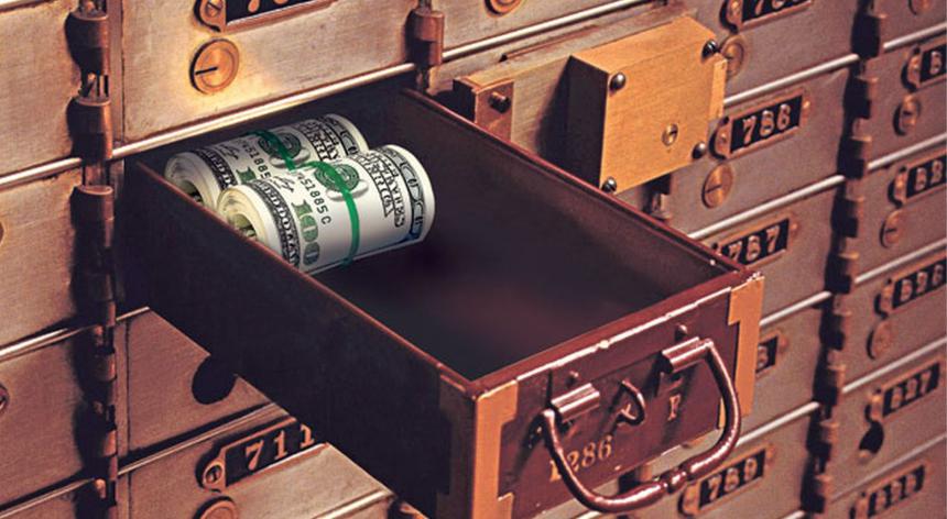 解锁新市场!梅州观赏鱼 “游” 进马来西亚